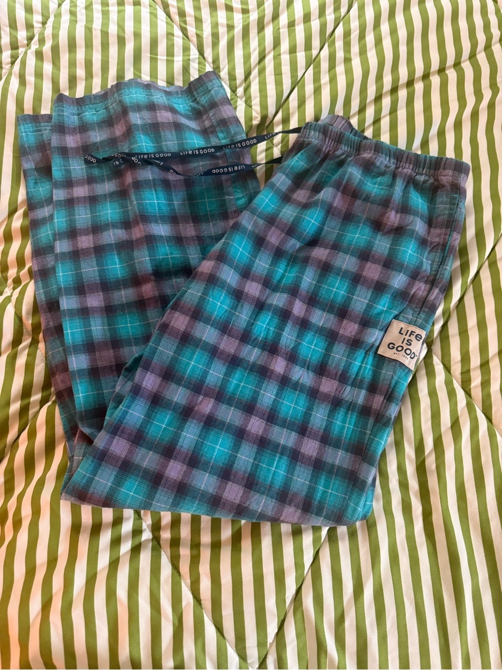 Life is Good Women’s Plaid PJ Pants
